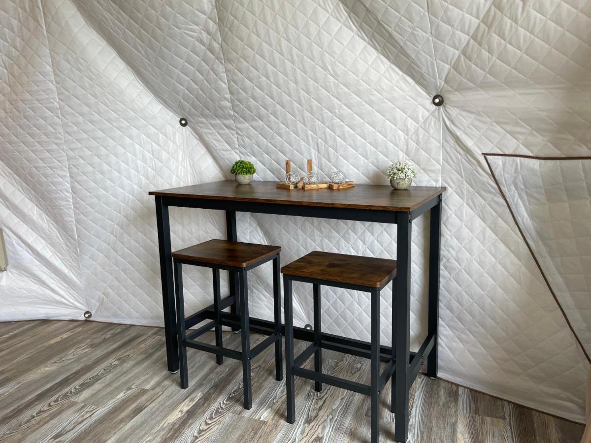 Canyon Rim Domes - A Luxury Glamping Experience!! Monticello Kültér fotó