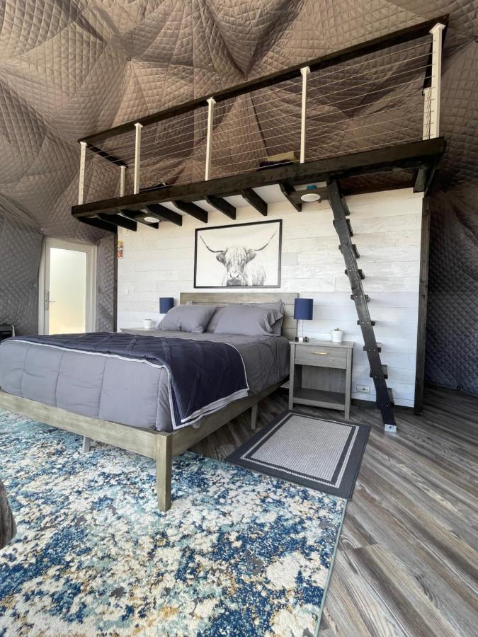 Canyon Rim Domes - A Luxury Glamping Experience!! Monticello Kültér fotó