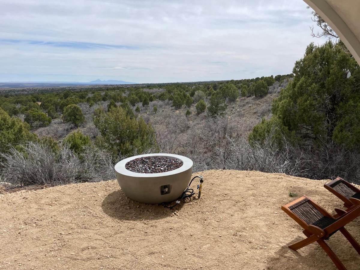 Canyon Rim Domes - A Luxury Glamping Experience!! Monticello Kültér fotó